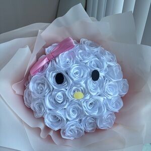 Hello Kitty White and Pink Rose Bouquet